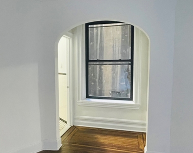 166 West 72nd Street, 2C - Photo Thumbnail 7
