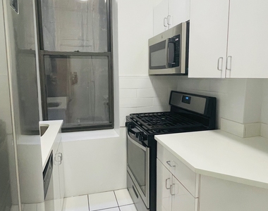 166 West 72nd Street, 2C - Photo Thumbnail 12