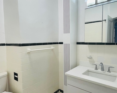 166 West 72nd Street, 2C - Photo Thumbnail 9