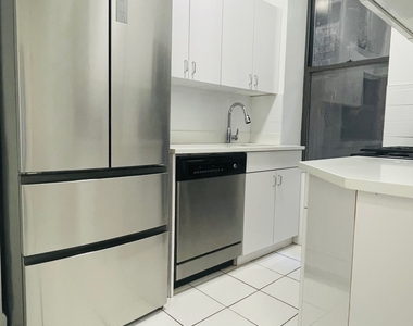 166 West 72nd Street, 2C - Photo Thumbnail 11