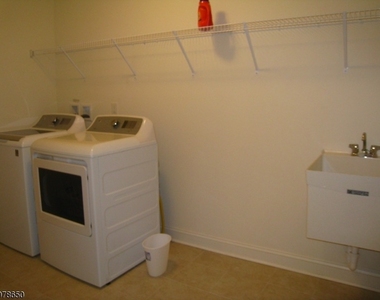 1 Warren Dr. - Photo Thumbnail 18