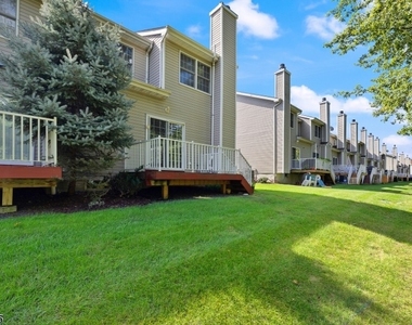167 Raymound Blvd - Photo Thumbnail 43