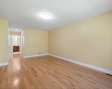 167 Raymound Blvd - Photo Thumbnail 32