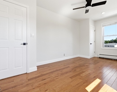150 Broadway - Photo Thumbnail 7