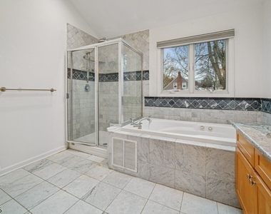 17 Grove St - Photo Thumbnail 24