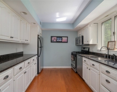 1 Pine Way - Photo Thumbnail 7