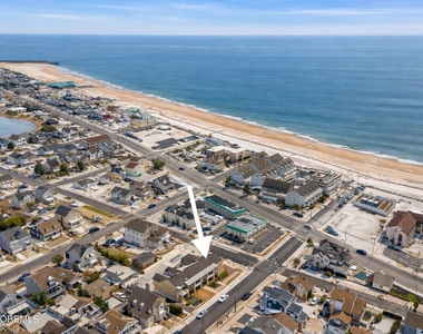 101 New Jersey Avenue - Photo Thumbnail 5