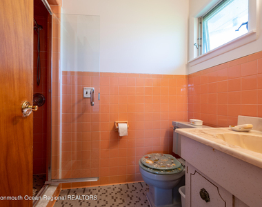 10 Seawood Way - Photo Thumbnail 13