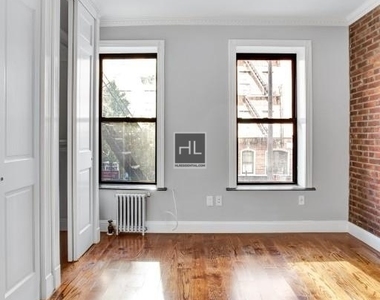 Leroy Street - Photo Thumbnail 1