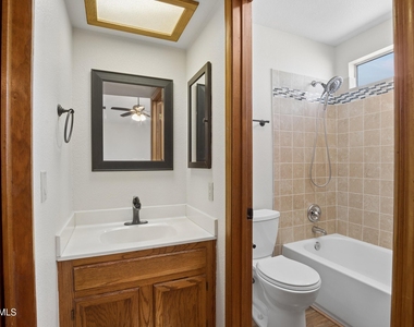 19222 N 12th Street - Photo Thumbnail 15