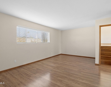 19222 N 12th Street - Photo Thumbnail 24