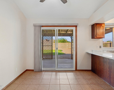 19222 N 12th Street - Photo Thumbnail 6