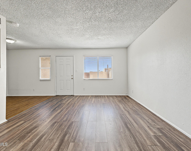 4701 E Pueblo Avenue - Photo Thumbnail 7