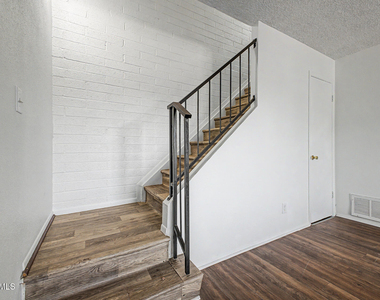 4701 E Pueblo Avenue - Photo Thumbnail 5