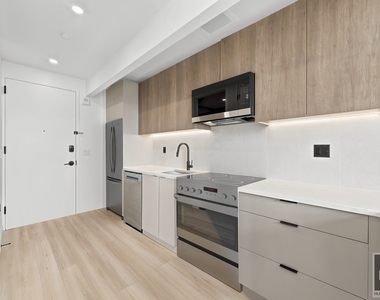St Marks Place - Photo Thumbnail 1