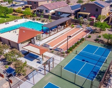 18347 W Villa Chula Lane - Photo Thumbnail 32