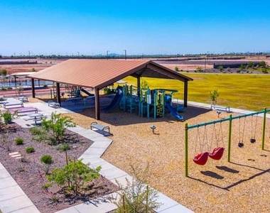 18347 W Villa Chula Lane - Photo Thumbnail 34