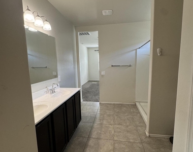 18351 W Artemisa Avenue - Photo Thumbnail 12