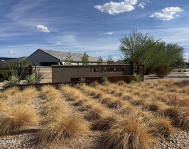 18351 W Artemisa Avenue - Photo Thumbnail 18