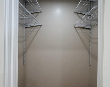 2507 E Villa Maria Drive - Photo Thumbnail 12