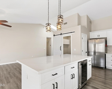 17857 N 85th Lane - Photo Thumbnail 13