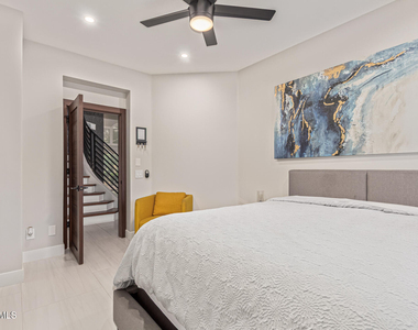 1505 E Estrid Avenue - Photo Thumbnail 22