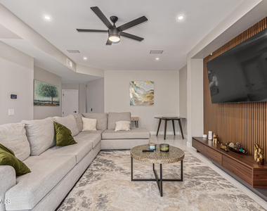 1505 E Estrid Avenue - Photo Thumbnail 9