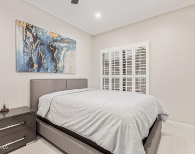 1505 E Estrid Avenue - Photo Thumbnail 21