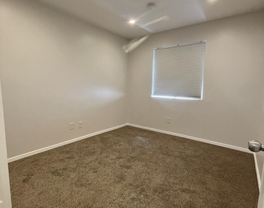 1234 N 36th Street - Photo Thumbnail 17