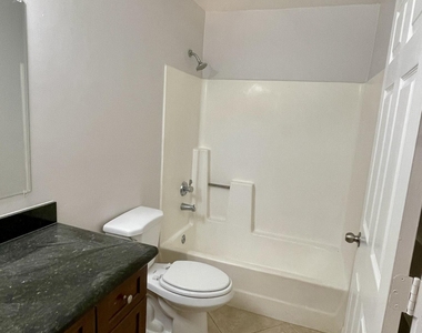 1234 N 36th Street - Photo Thumbnail 8
