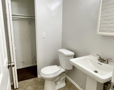 1234 N 36th Street - Photo Thumbnail 15