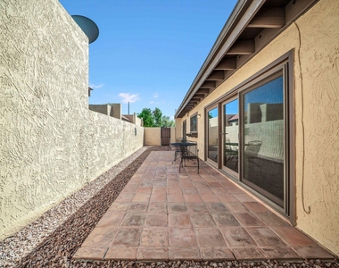 6209 N 22nd Drive - Photo Thumbnail 28