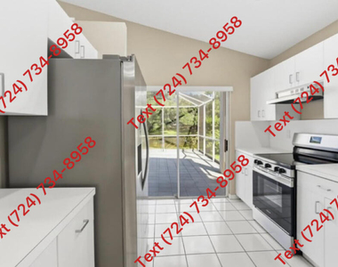 9137 Sw 148th Court - Photo Thumbnail 5