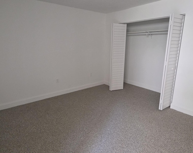 10500 Sw 108th Avenue - Photo Thumbnail 5