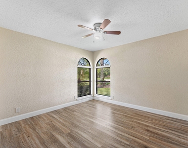 13853 Sheffield Street - Photo Thumbnail 26