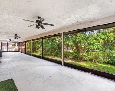 13853 Sheffield Street - Photo Thumbnail 31