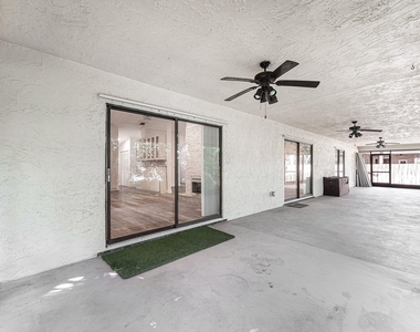 13853 Sheffield Street - Photo Thumbnail 32