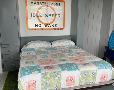 2121 N Ocean Boulevard - Photo Thumbnail 12