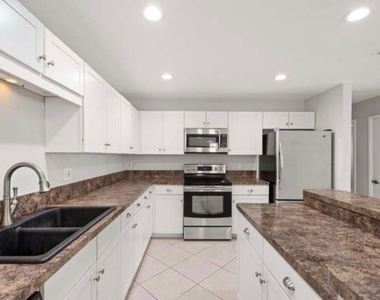 1459 Sw Seahawk Way - Photo Thumbnail 6