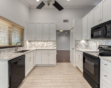 5780 Piping Rock Drive - Photo Thumbnail 5