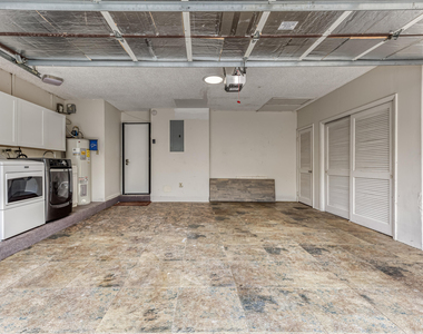 5780 Piping Rock Drive - Photo Thumbnail 28