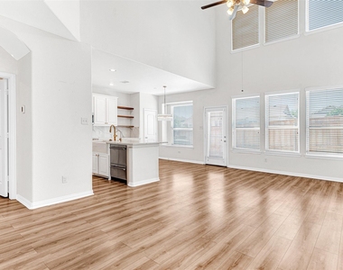 3724 Sicily Street - Photo Thumbnail 6