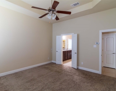 15613 Renshaw Way - Photo Thumbnail 15