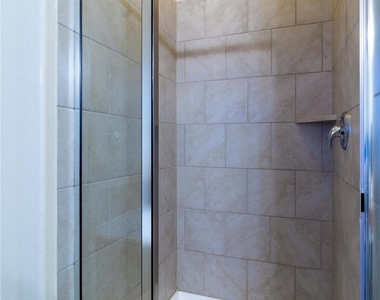 15613 Renshaw Way - Photo Thumbnail 16