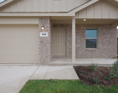 409 Laurenbrooke Drive - Photo Thumbnail 1