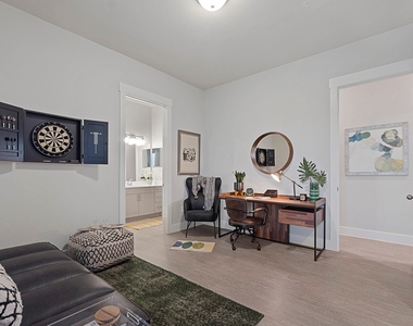 3903 Banks - Photo Thumbnail 17