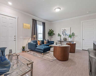3903 Banks - Photo Thumbnail 7