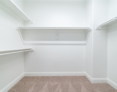 3509 Treasure Drive - Photo Thumbnail 17