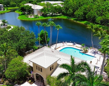 500 Crestwood Court N - Photo Thumbnail 19