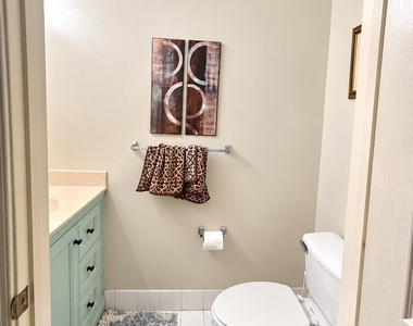 6091 Sugar Loaf Lane - Photo Thumbnail 6